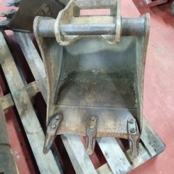 Godet de terrassement de 39cm