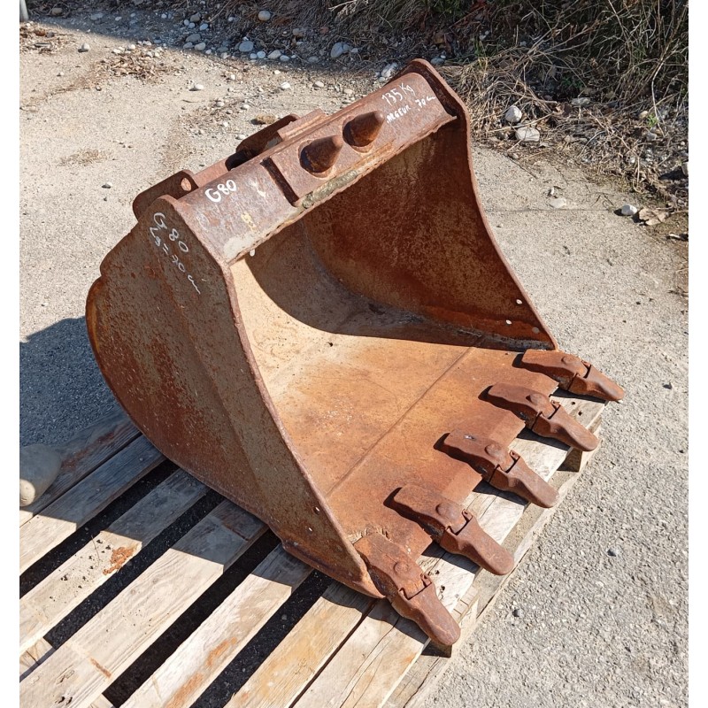 Godet de terrassement de 68cm