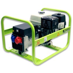 E8000 TRI 6600W 400V / 230V Triphasé essence groupe électrogène sur châssis Pramac